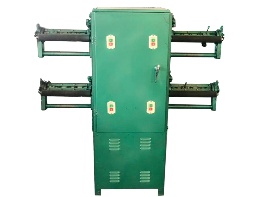 四錠無捻粗紗機(jī)